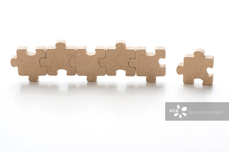 木质拼图图片素材