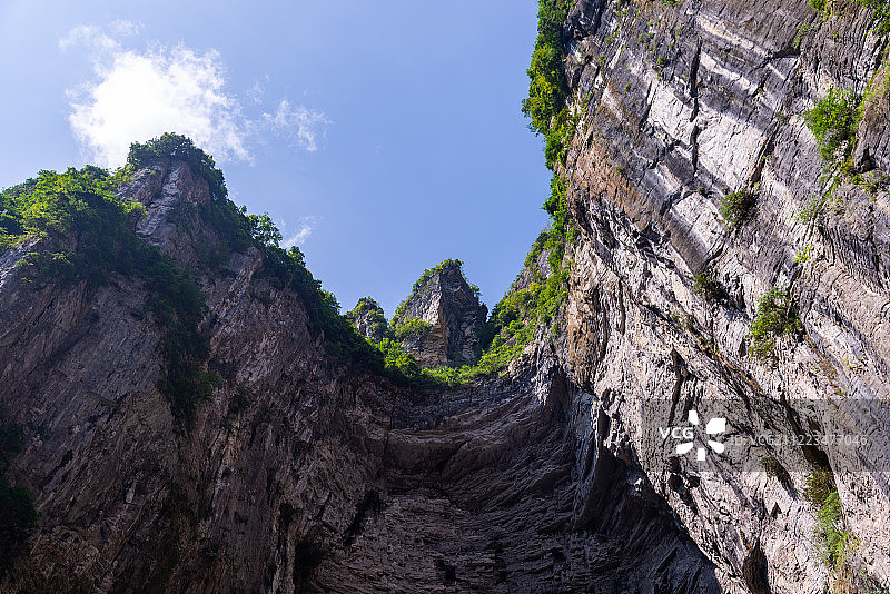 重庆武隆天坑寨子天生三桥图片素材