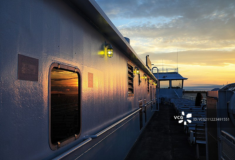 上层甲板图片素材