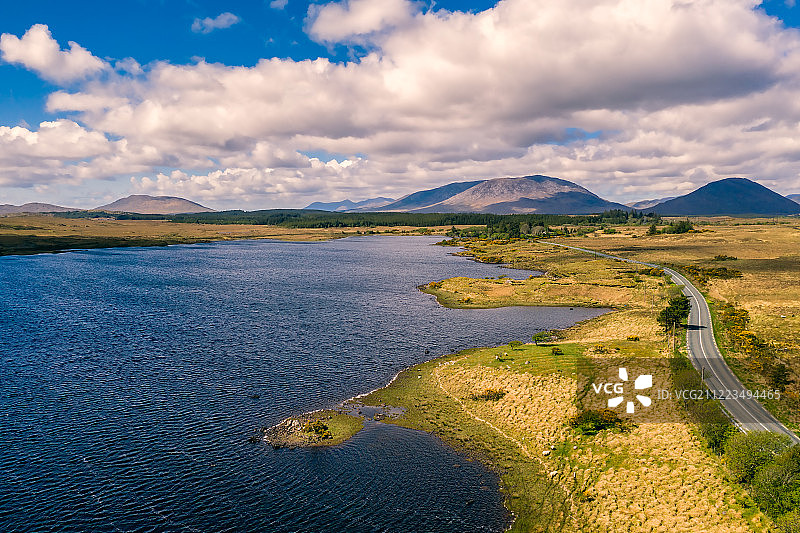 蜿蜒的道路图片素材