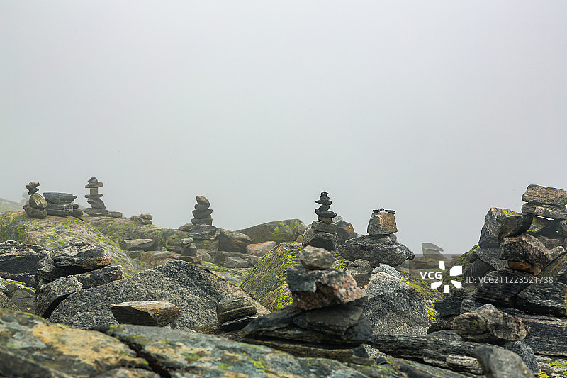 石头建造的巨魔屋图片素材