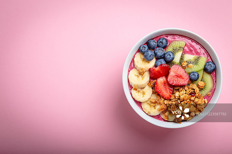 健康阿萨伊浆果冰沙碗图片素材