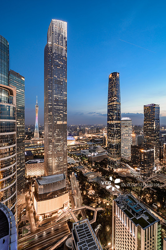 广州城市天际线璀璨夜景图片素材