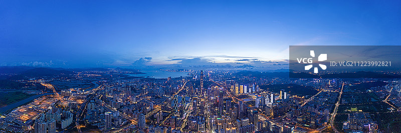 深圳无人机视角日落繁华都市风光图片素材