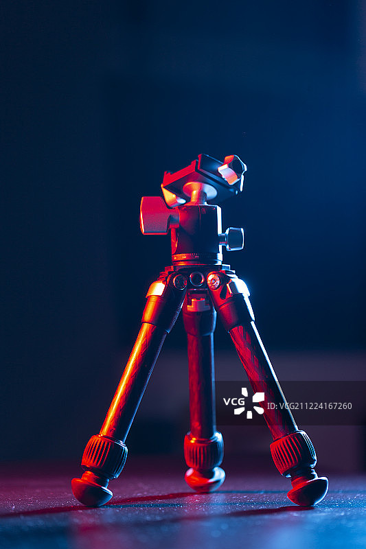 摄影三脚架图片素材