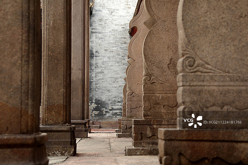 广东省广州何氏宗祠留耕堂图片素材