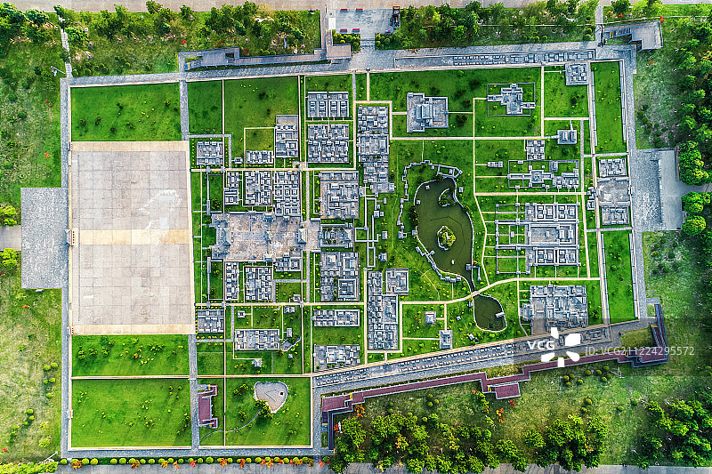 航拍西安大明宫国家遗址公园微缩模型图片素材