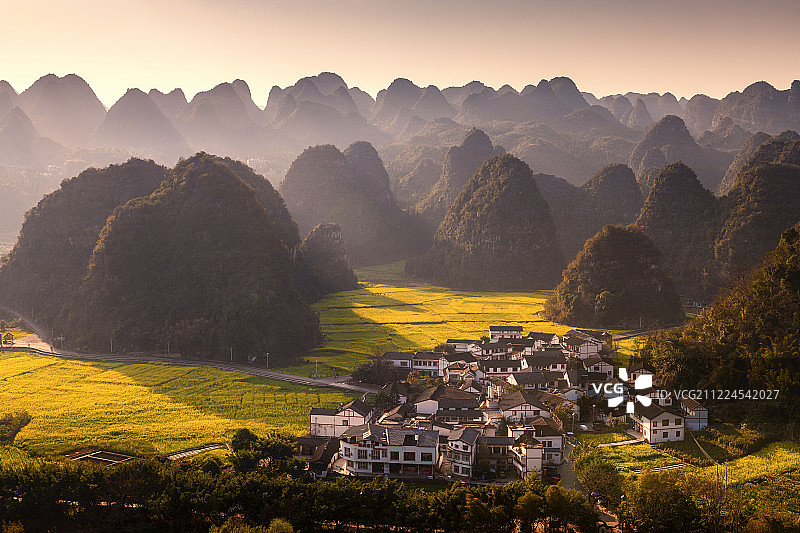 兴义万峰林图片素材