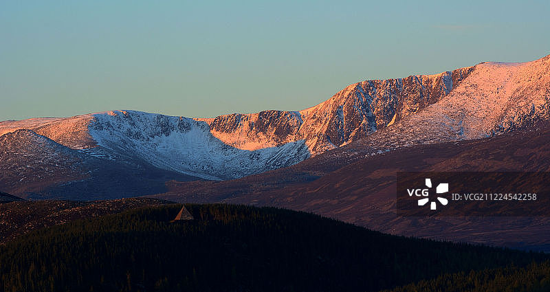 日出时分的洛赫纳加尔湖图片素材