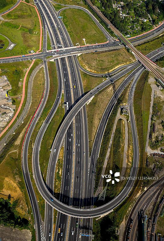 德国北莱茵-威斯特法伦州波鸿西部高速公路枢纽图片素材