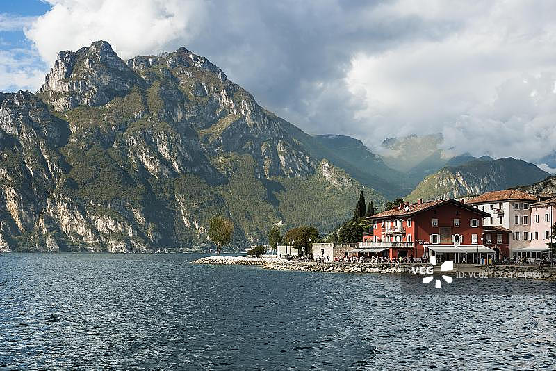 加尔达湖北岸，托尔博莱，特伦蒂诺省，意大利图片素材