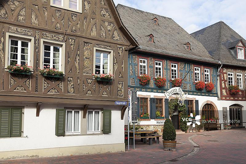 哈滕海姆的木结构房屋，位于德国黑森州莱茵高埃尔特维勒图片素材