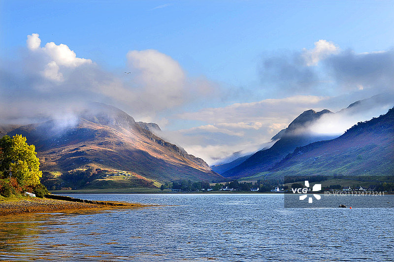 英国,尼斯河沿岸风景图片素材