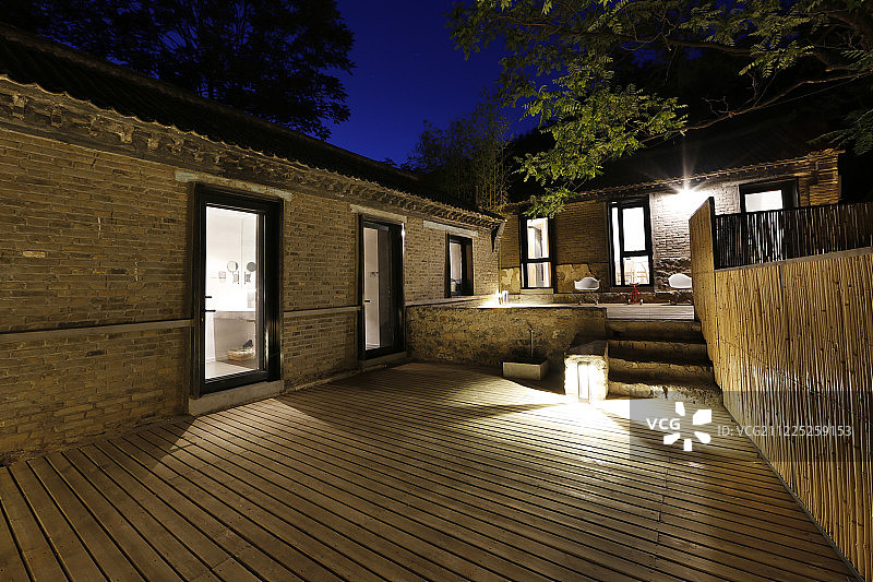 乡村民宿旅行庭院图片素材