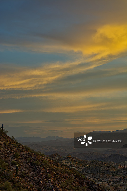 嘈杂的景色图片素材