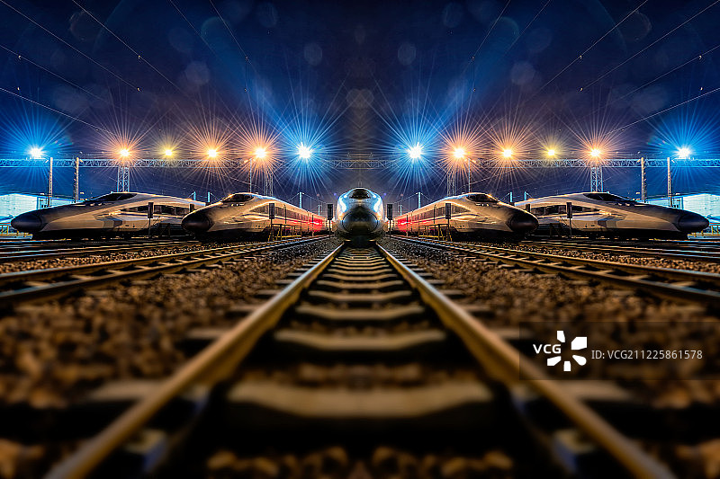 高铁停车场夜景风光图片素材