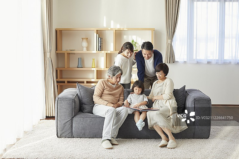 日本的家庭图片素材