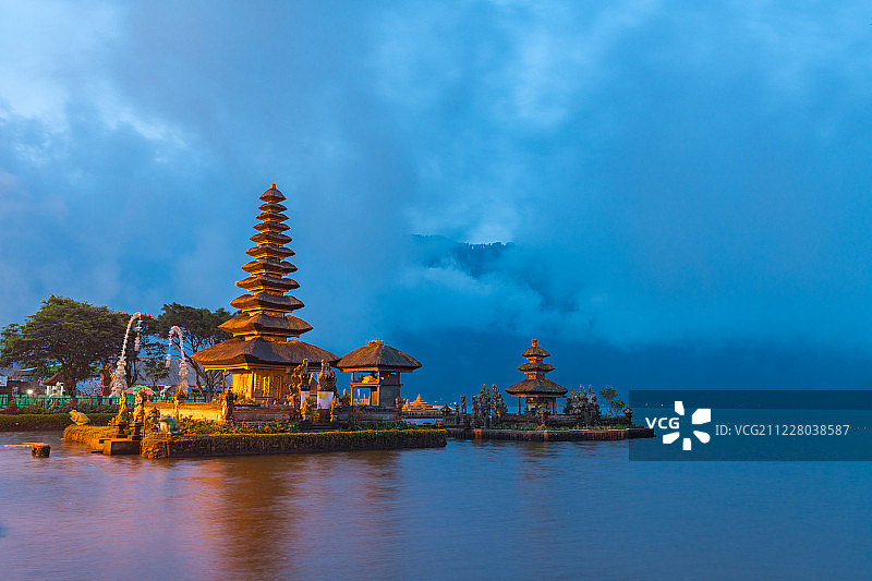 印度尼西亚巴厘岛水神庙图片素材