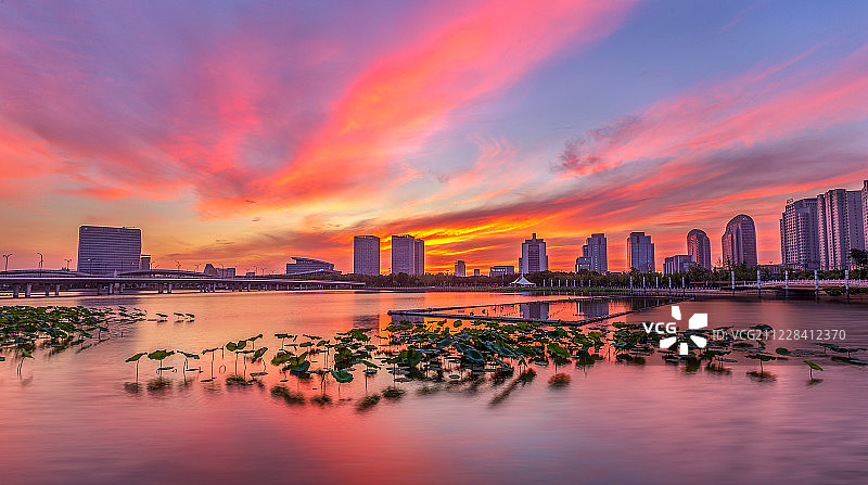 江苏扬州的朝霞图片素材