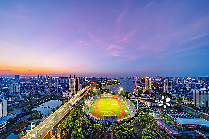 南昌城市夜景图片素材