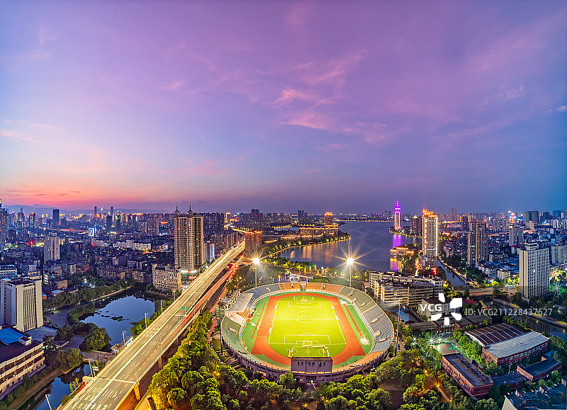 南昌城市夜景图片素材