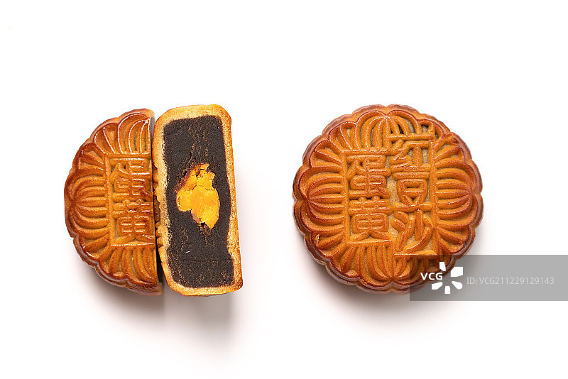 切开的中秋节月饼图片素材