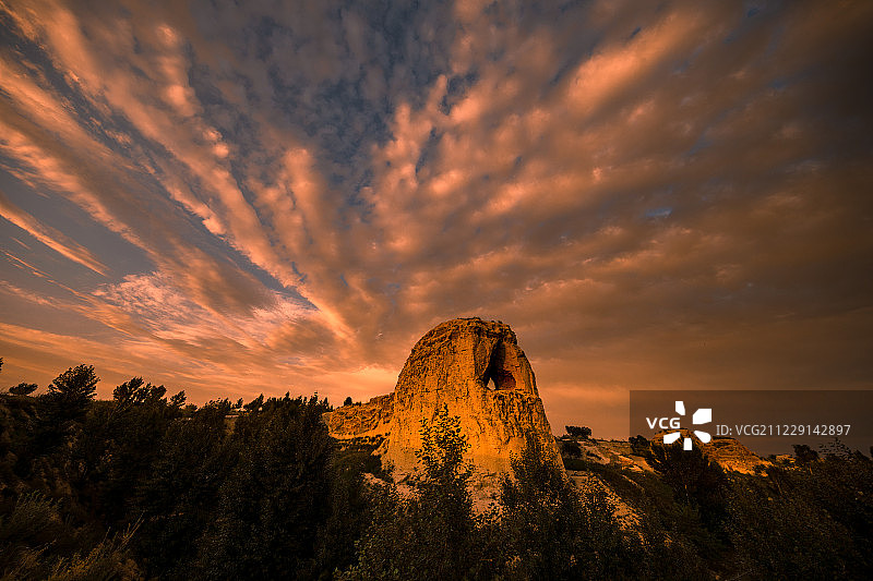 日落统万城图片素材