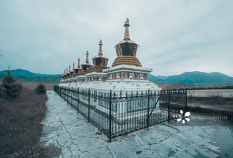 青海祁连县阿柔寺风光图片素材
