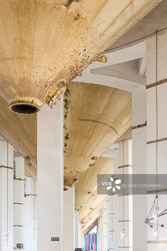 民生路粮仓内部图片素材