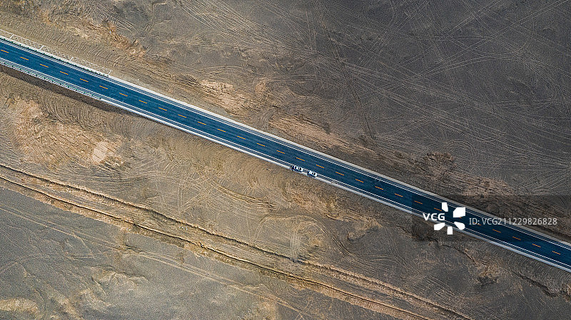 西部公路航拍图片素材