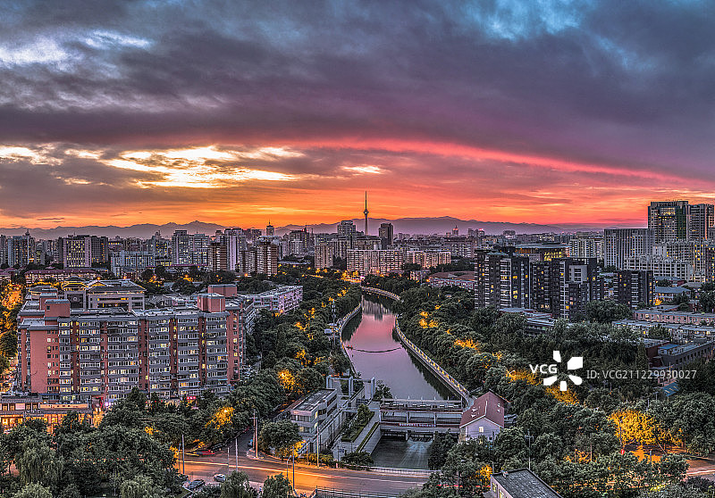 西山红霞图片素材