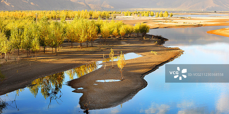 西藏拉萨河风景图片素材