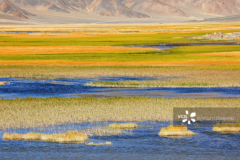 西藏斑公湖风景图片素材