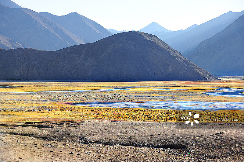西藏斑公湖风景图片素材