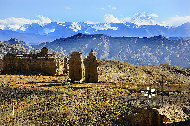 西藏阿里，扎达土林风景图片素材