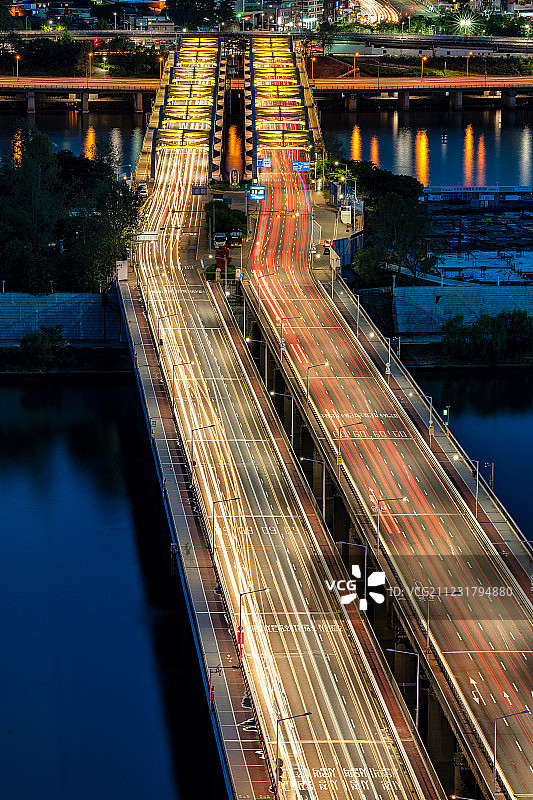 韩国首尔奥林匹克高速公路夜间航拍图片素材