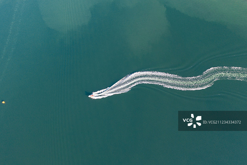 蛟龙入海（天津泰达航母主题公园）图片素材