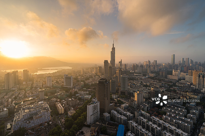 航拍南京鼓楼区日出图片素材