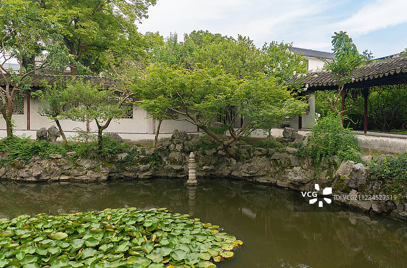 苏州古典园林怡园风光图片素材