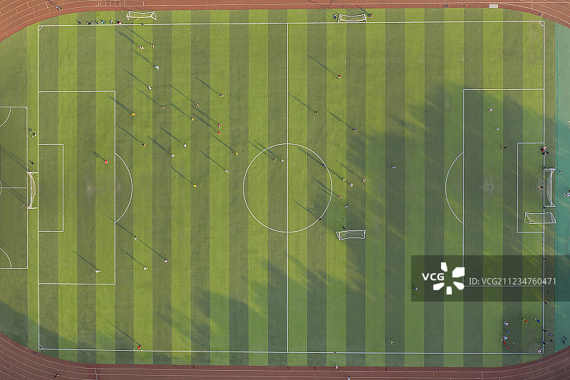 航拍田径场图片素材