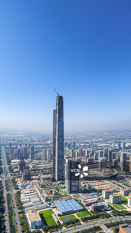 在建天津市最高城市新地标高银117大厦图片素材