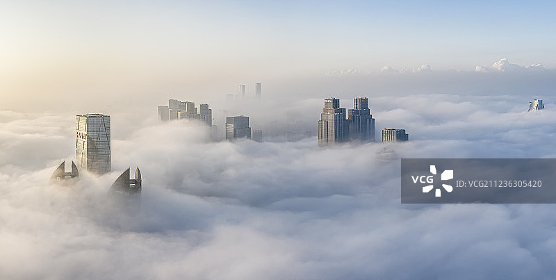 航拍平流雾图片素材