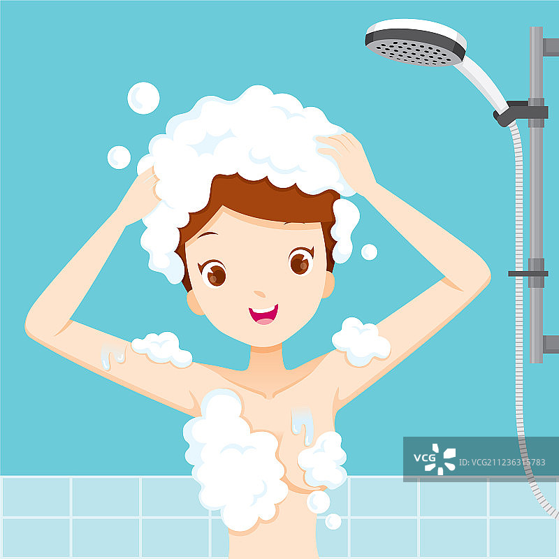 年轻女人在浴室洗头图片素材