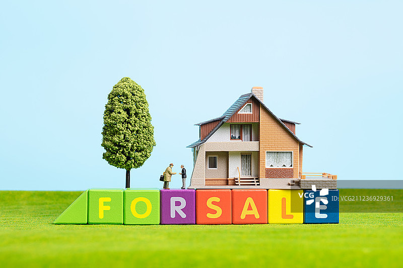 彩色积木字母单词FORSALE房产交易二手房买卖金融商务图片素材