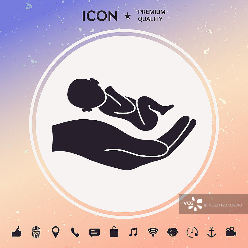 双手呵护婴儿图片素材