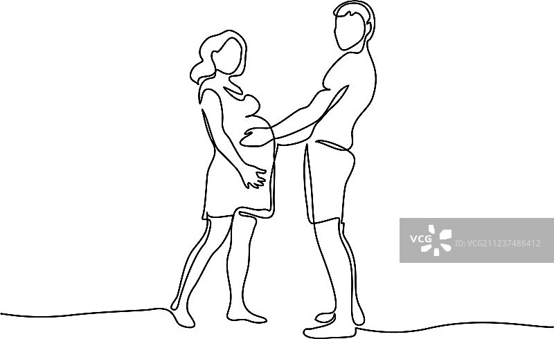 快乐的孕妇和她的丈夫一起散步图片素材