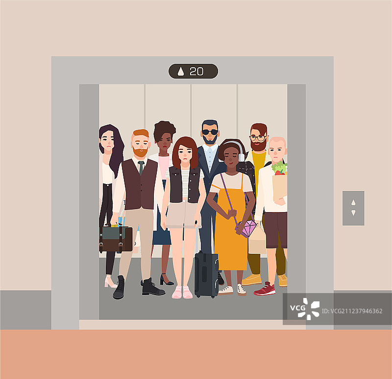 不同的人站在开放的电梯里图片素材