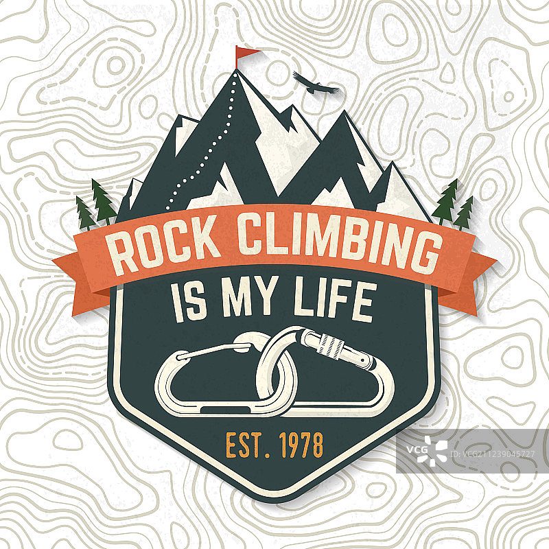 带有登山扣秃鹰的复古排版设计图片素材