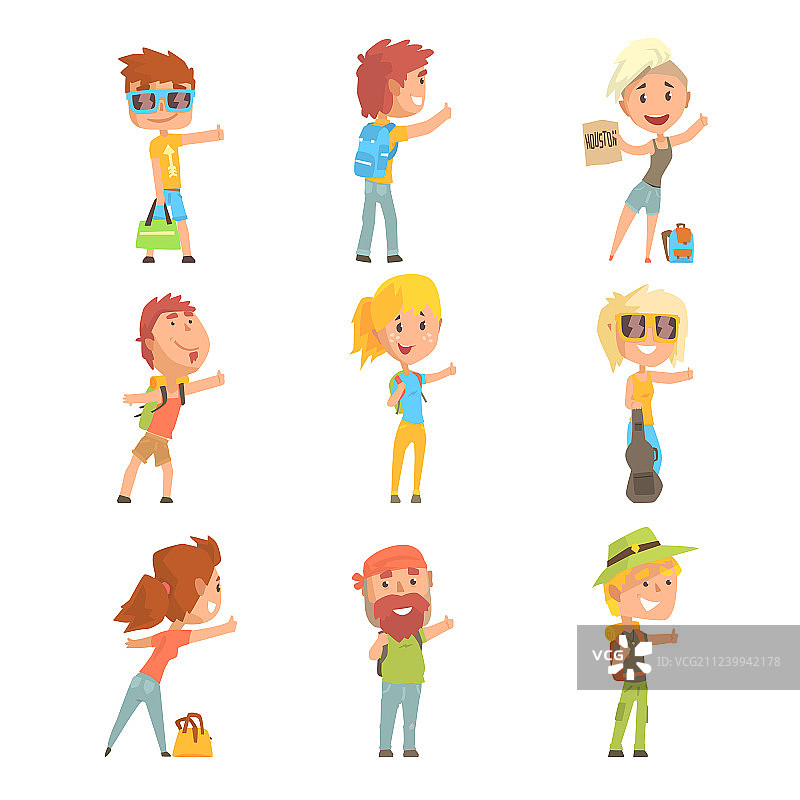 穿着舒适旅行装的年轻游客图片素材