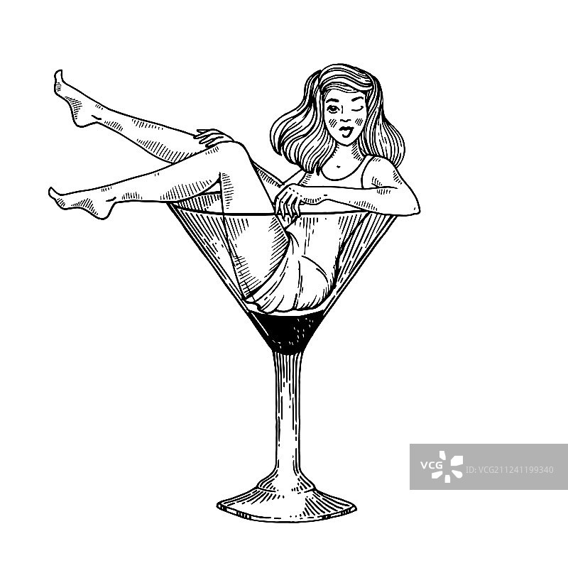 马提尼杯中美女雕刻图片素材